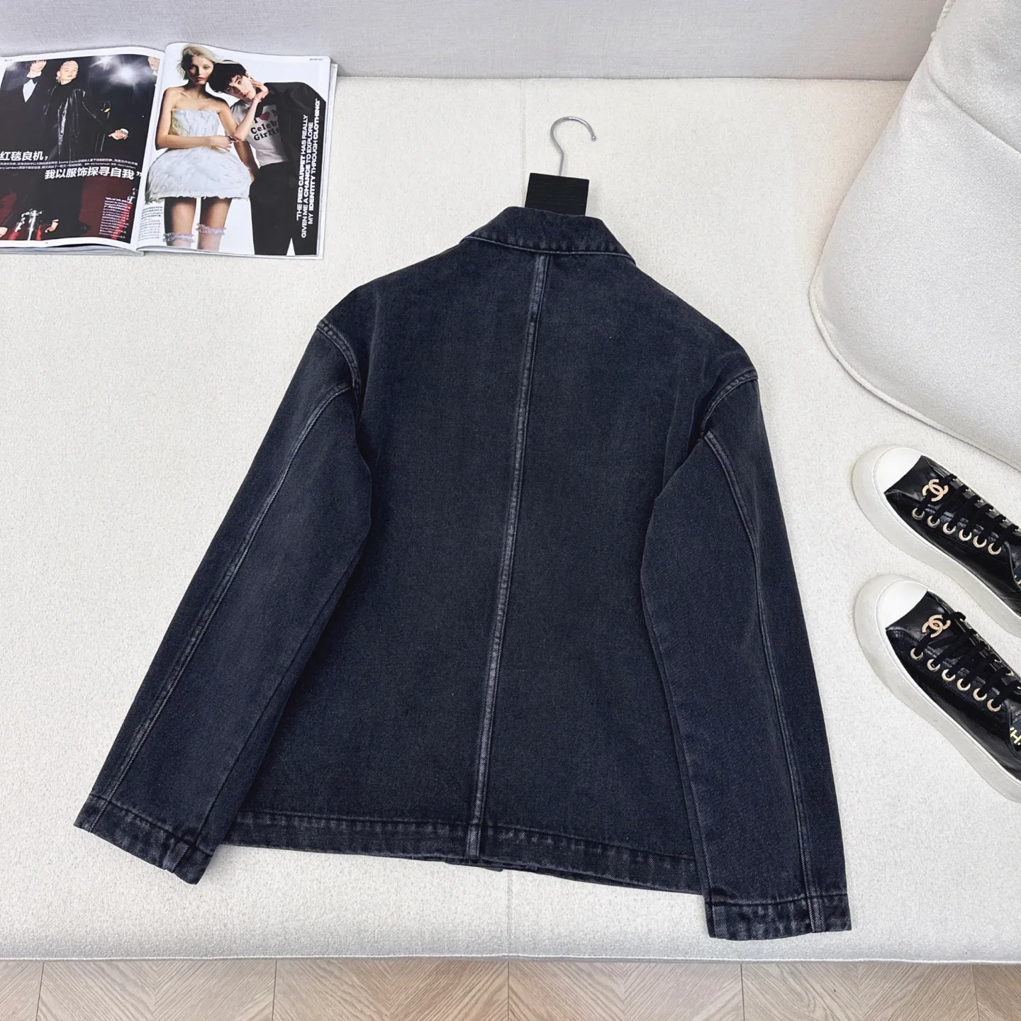 Куртки Женские Loewe