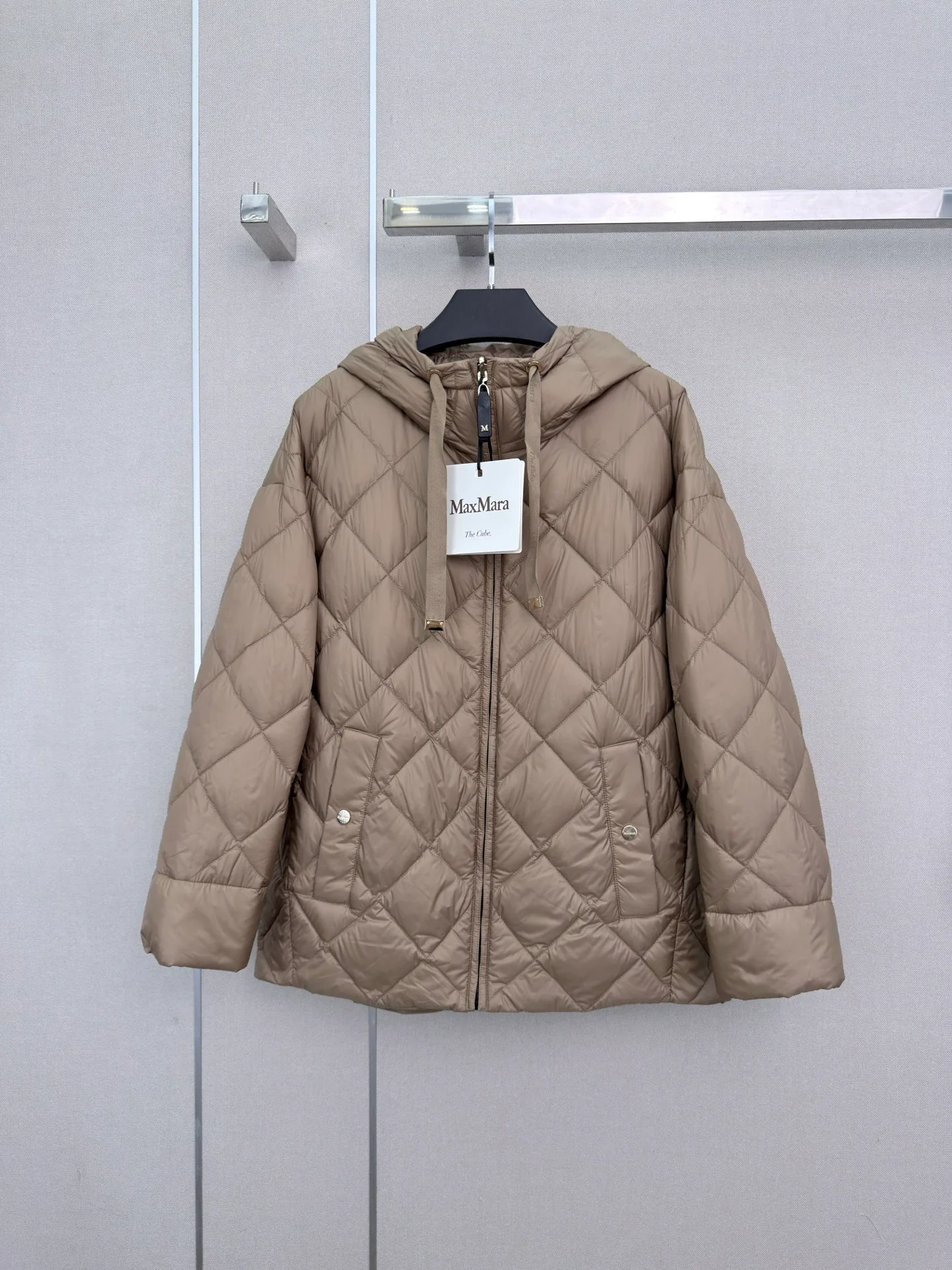Куртки И Пуховики Женские Max Mara 18108354