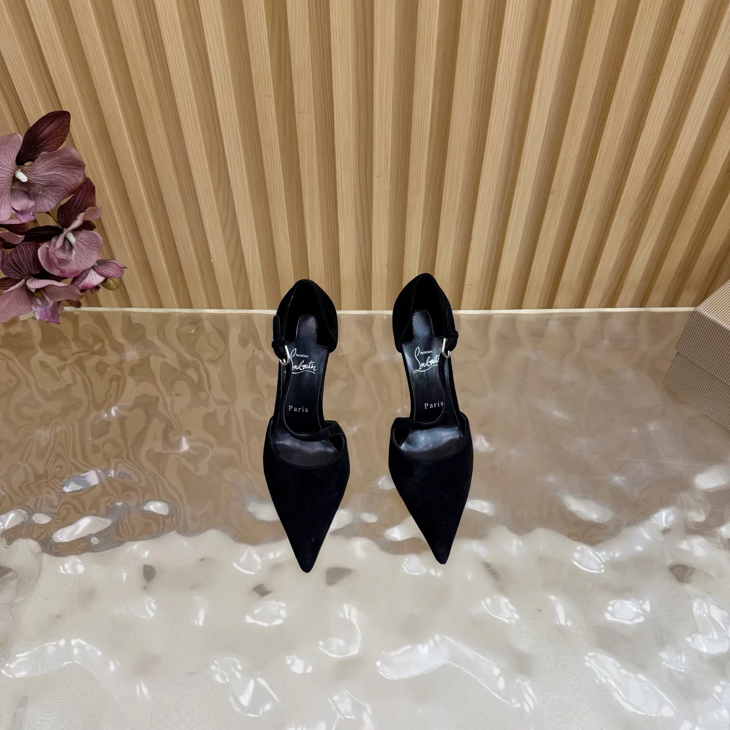 Туфли Женские Christian Louboutin 232633