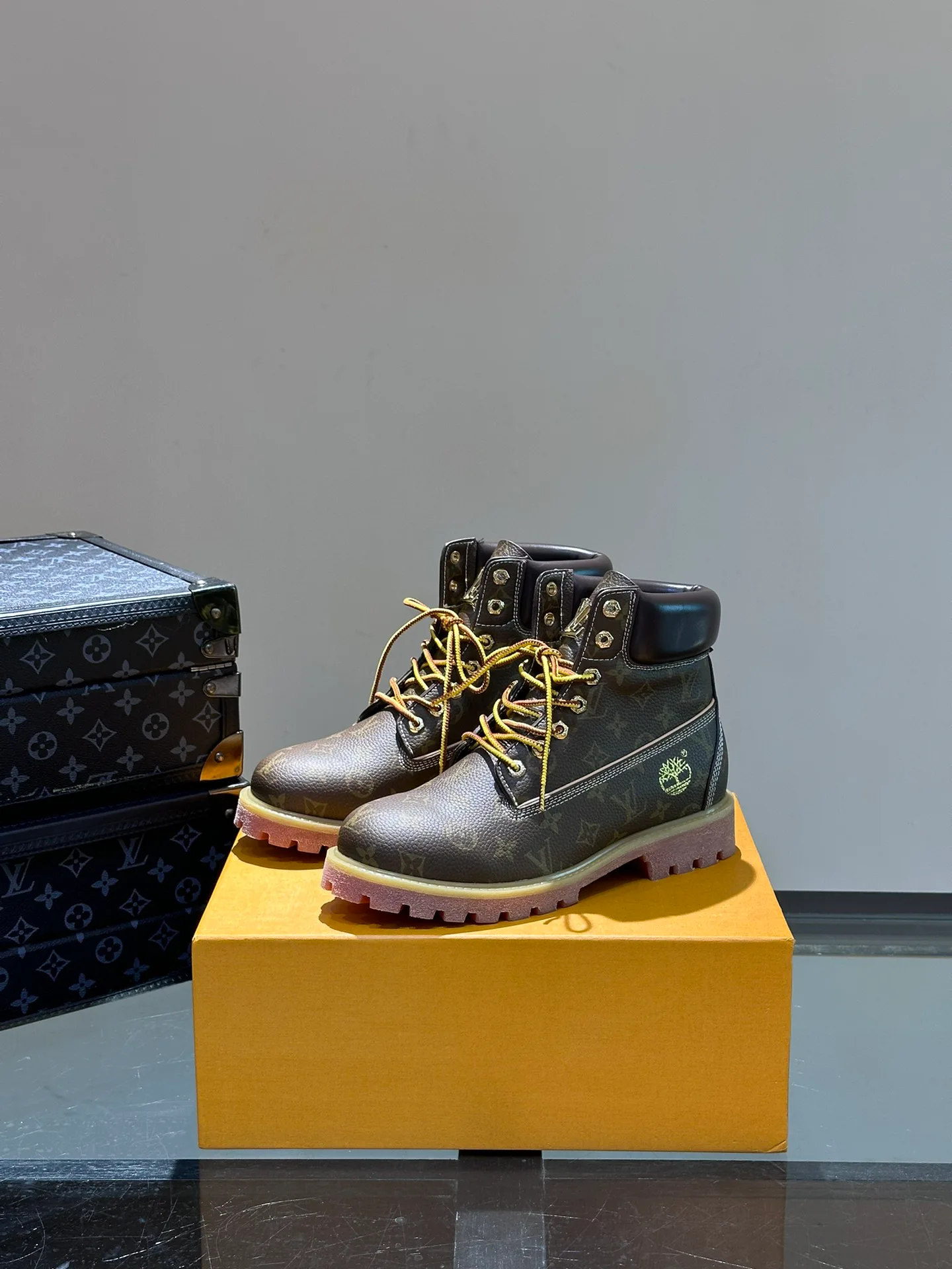 Ботинки Мужские Louis Vuitton 17955336