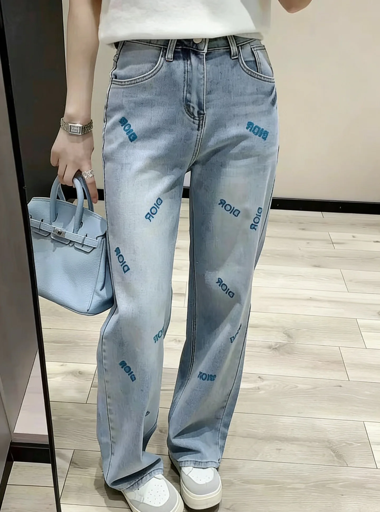 Джинсы Женские Christian Dior 11887775