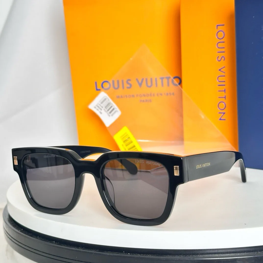 Очки Louis Vuitton 17646795