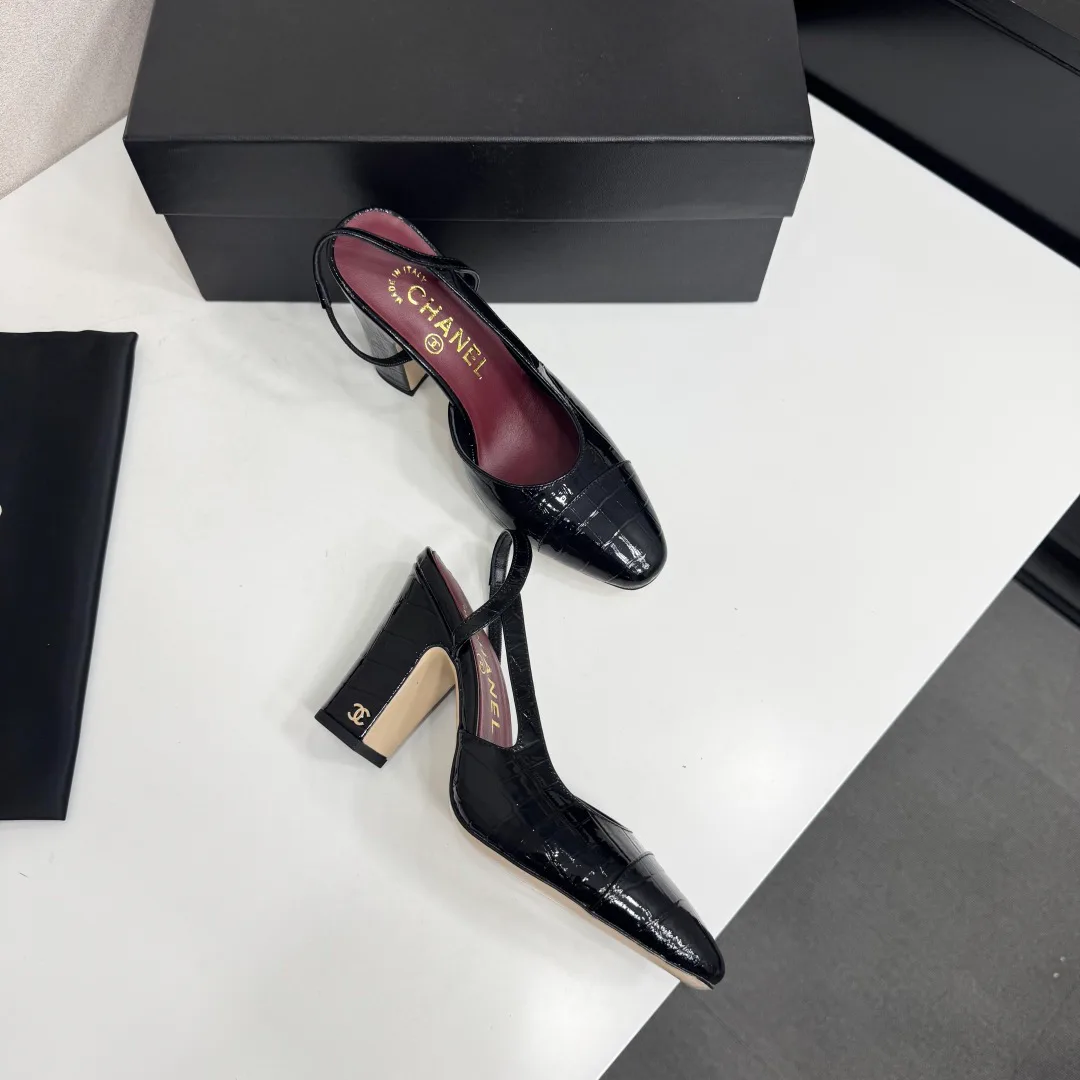 Туфли Женские Chanel 19655657