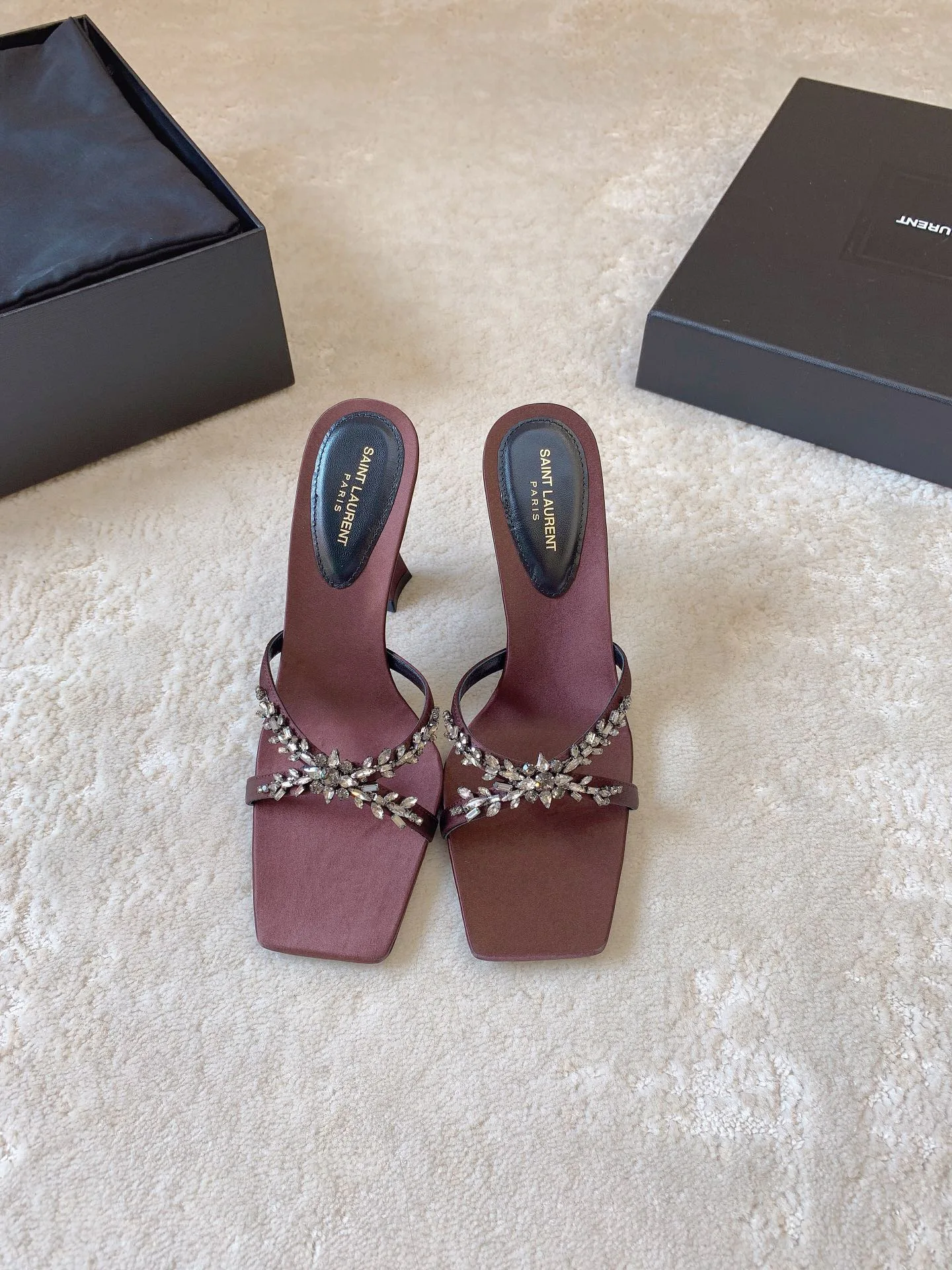 Босоножки Женские Saint Laurent 17431958