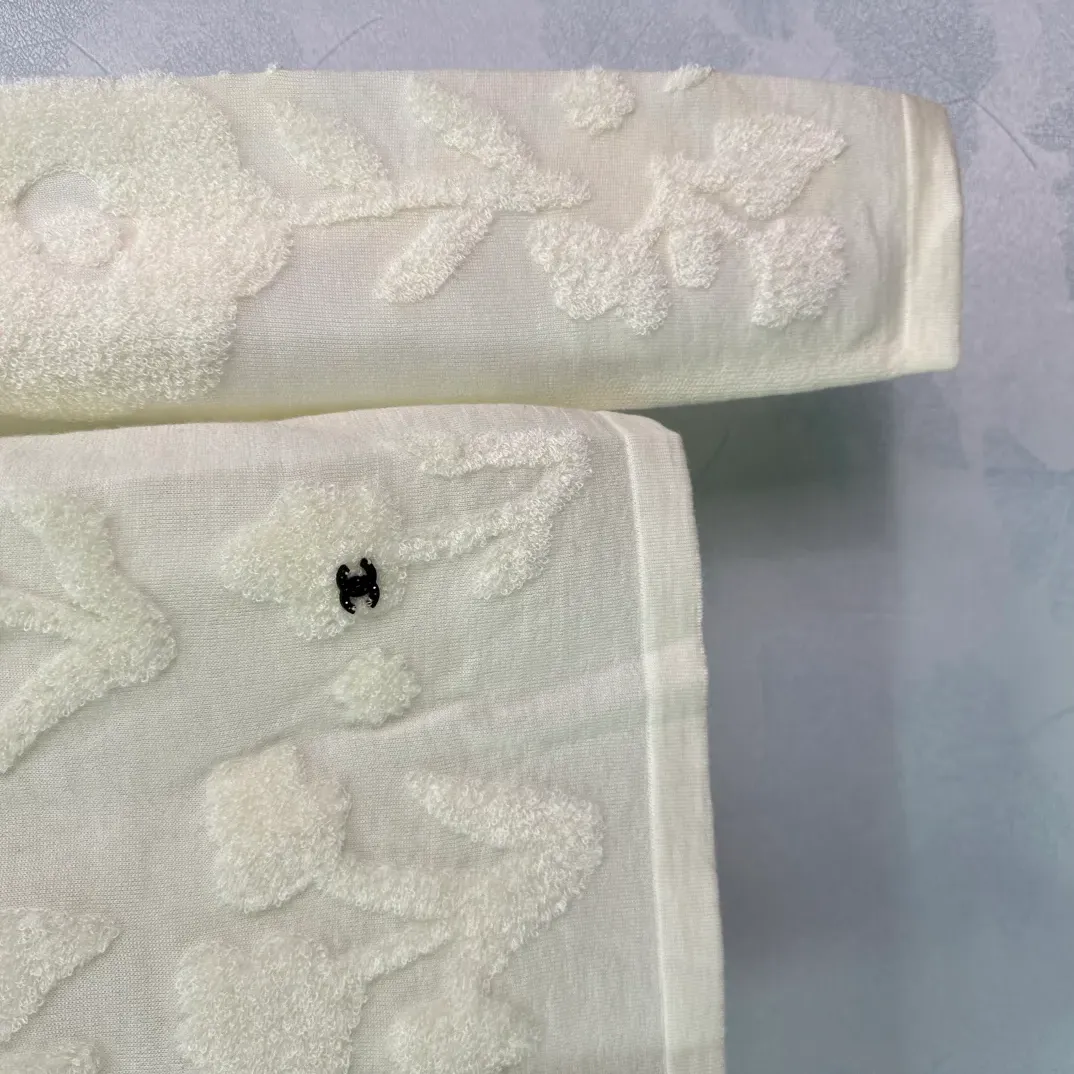 Джемперы И Свитеры Женские Chanel 1568028