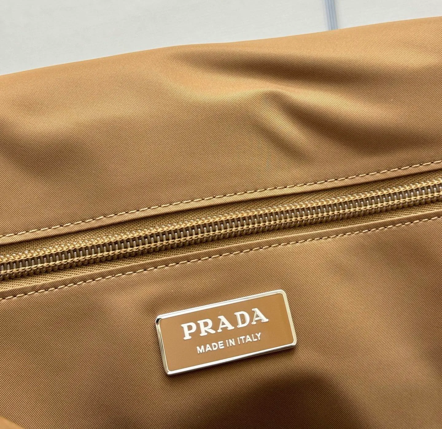 Сумки На Ремне Женские Prada 11682078