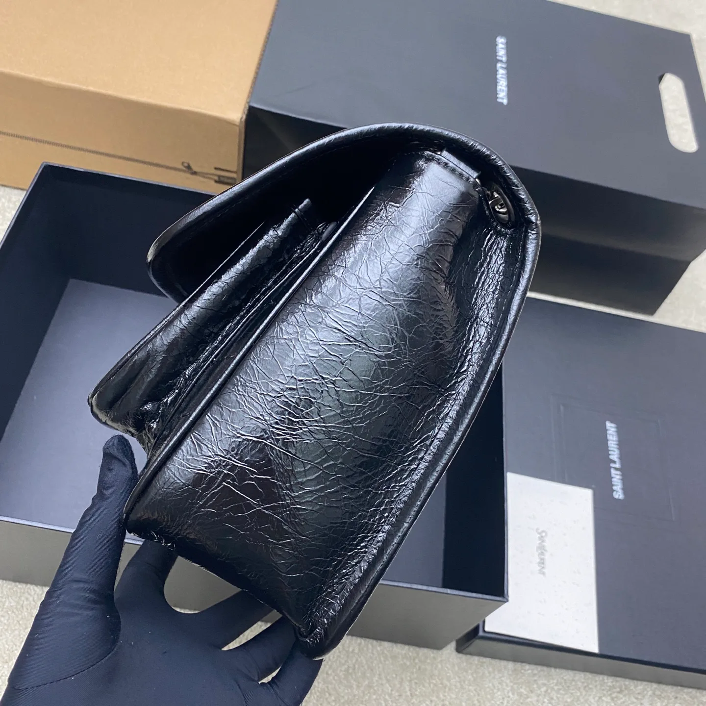 Классические Сумки Женские Saint Laurent 11886310