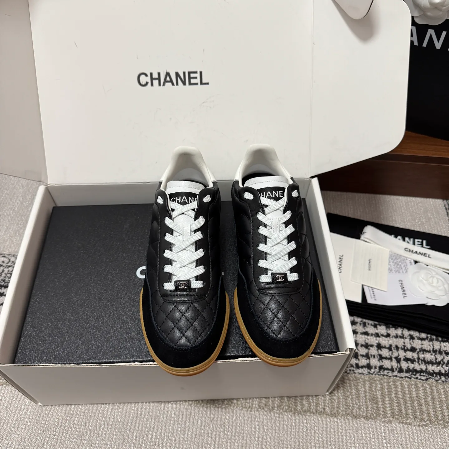 Кроссовки Женские Chanel 5632939