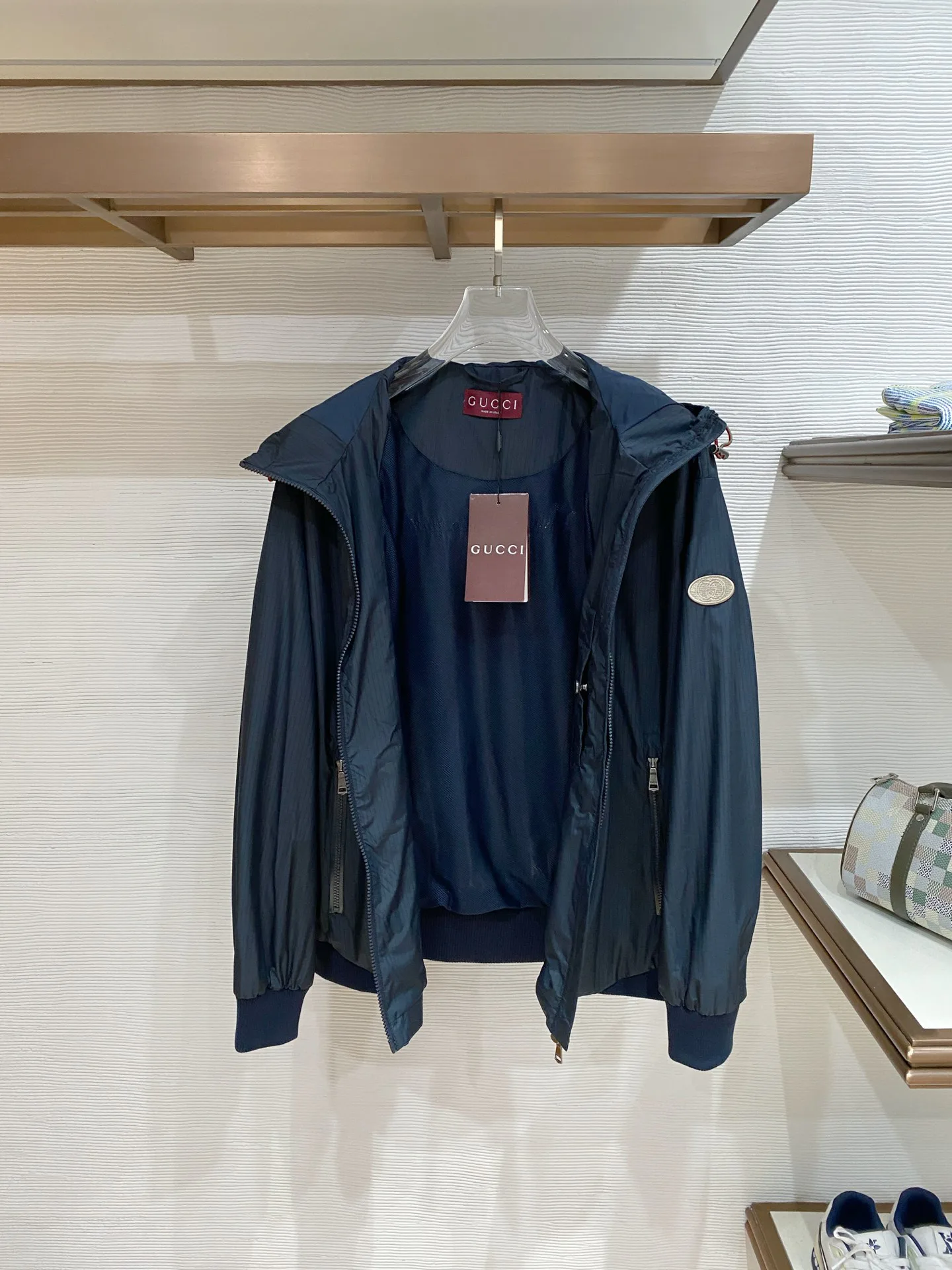 Куртки И Пуховики Мужские Gucci 10271882