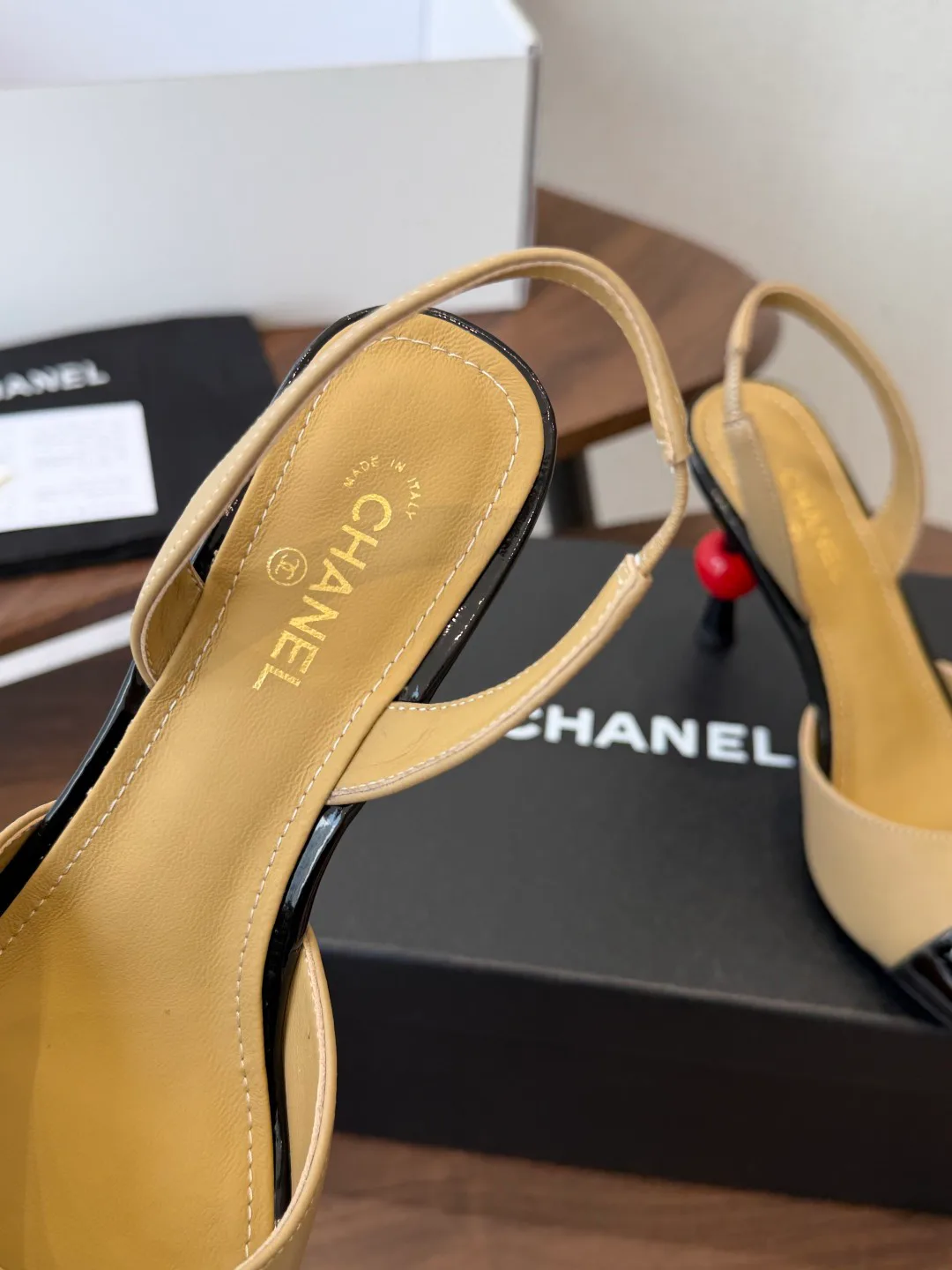 Босоножки Женские Chanel 17363885