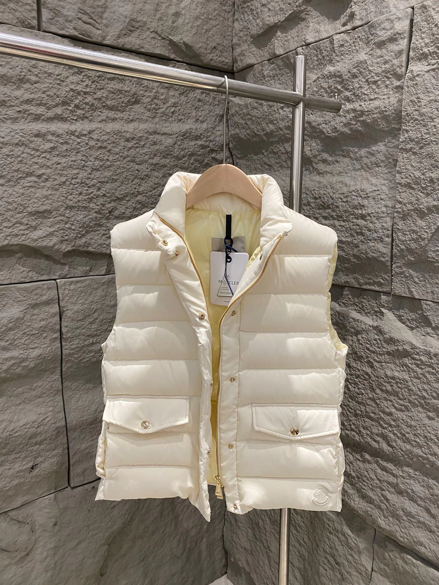 Жилеты Женские Moncler 18326253