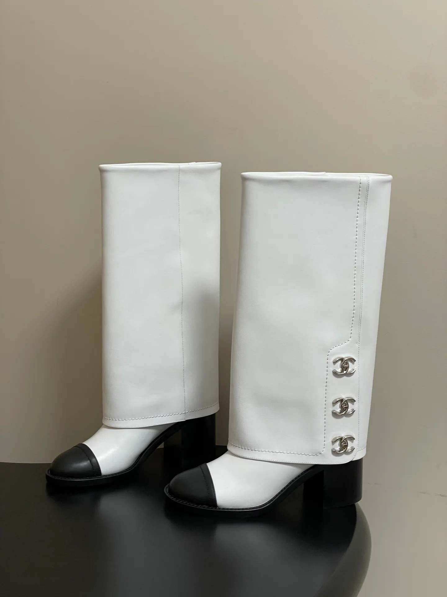 Сапоги Женские Chanel 1284424