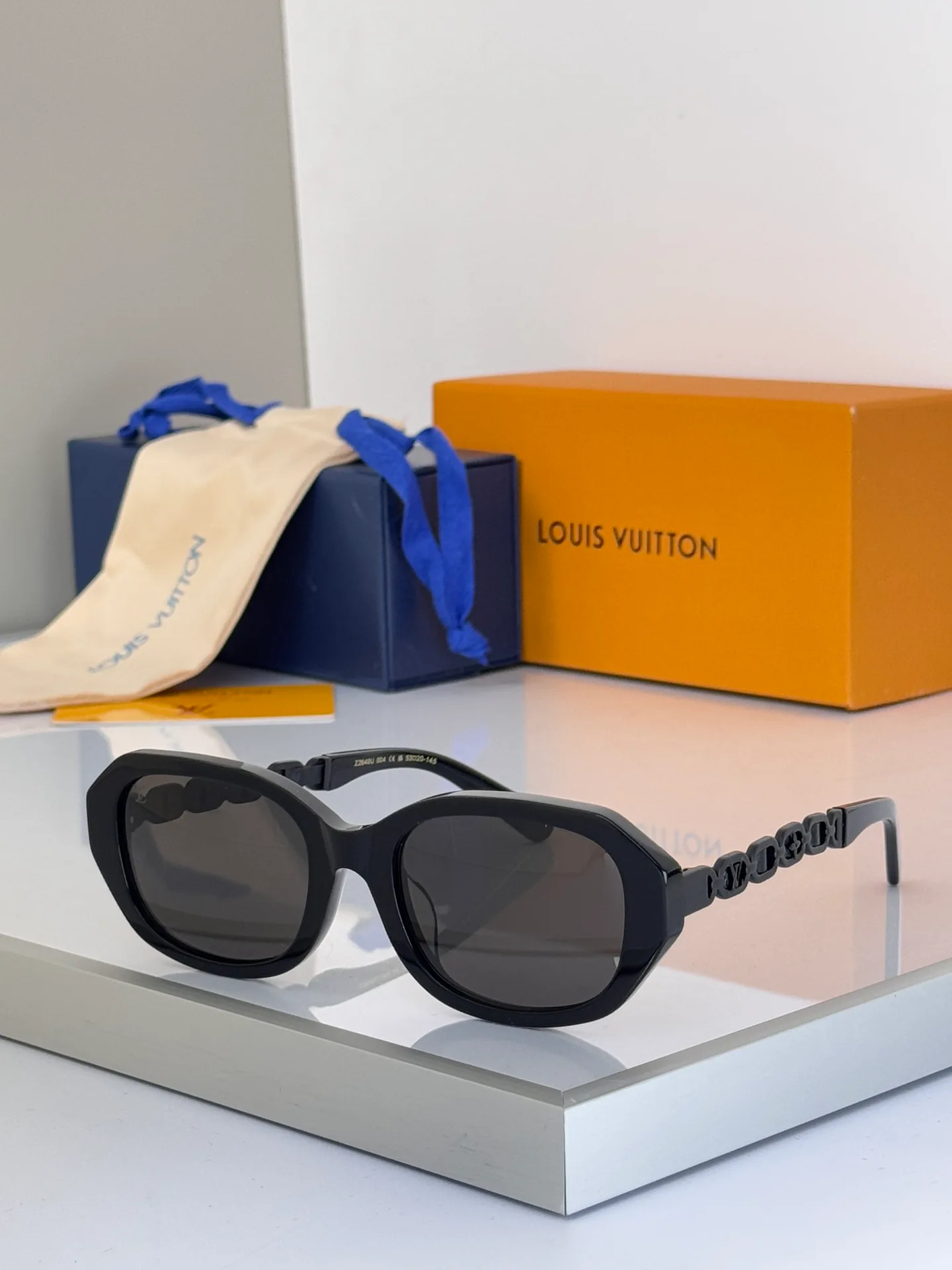 Очки Louis Vuitton 411676