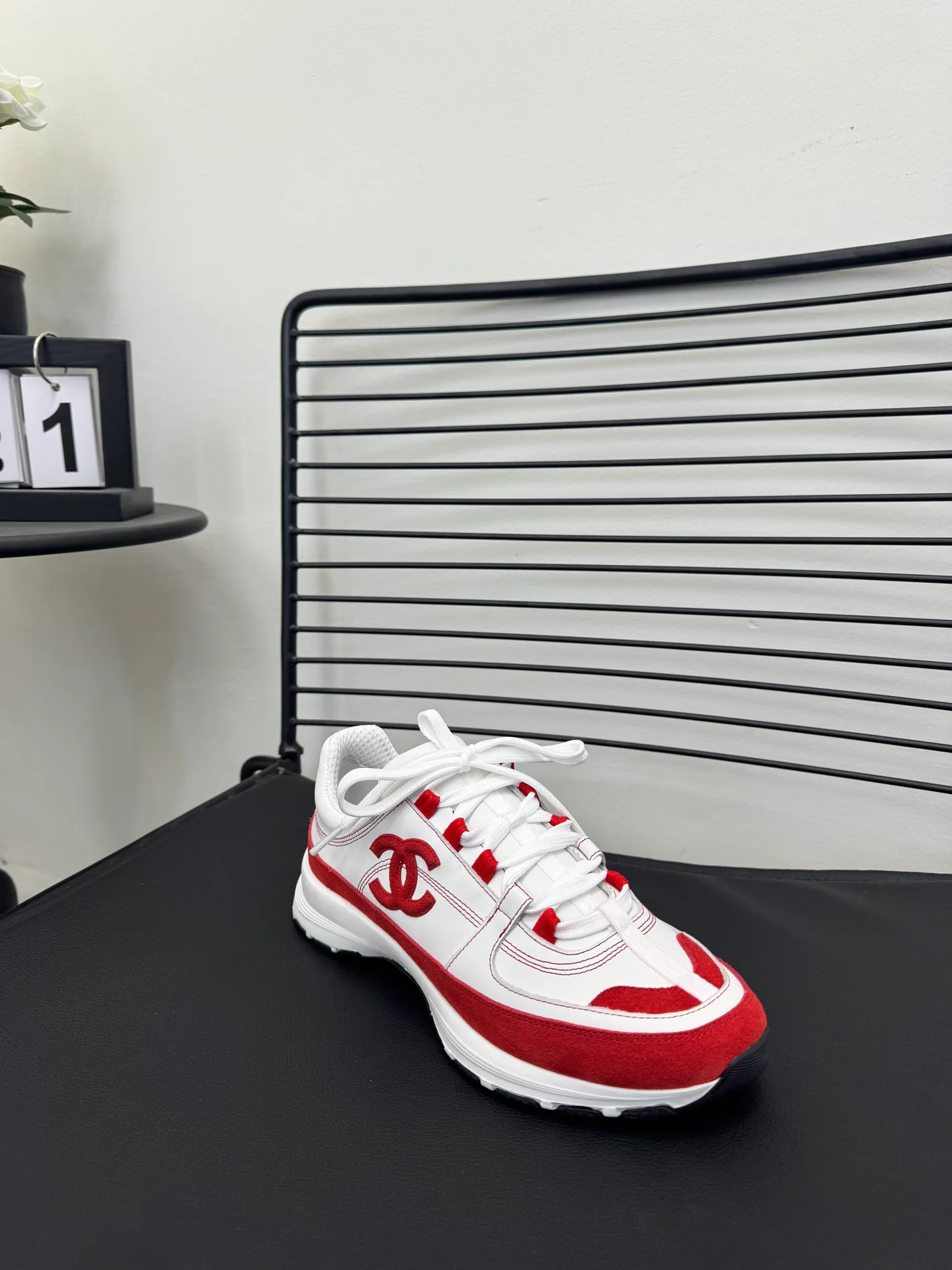 Кроссовки Женские Chanel 11494609