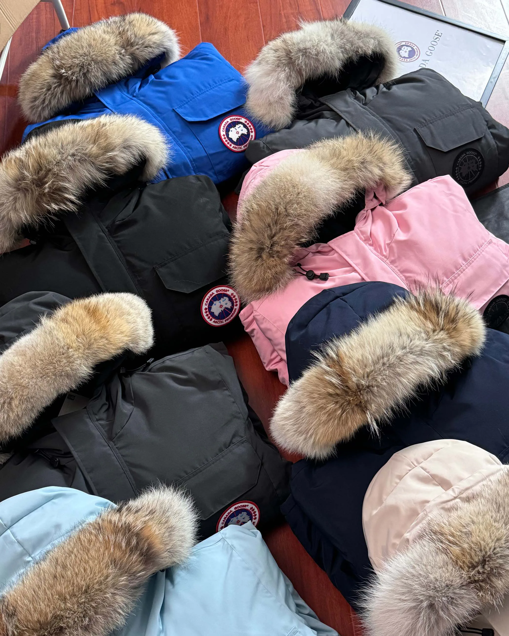 Куртки И Пуховики Женские Canada Goose 19433955