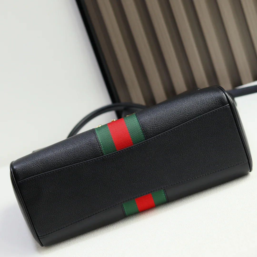 Классические Сумки Женские Gucci 13561392
