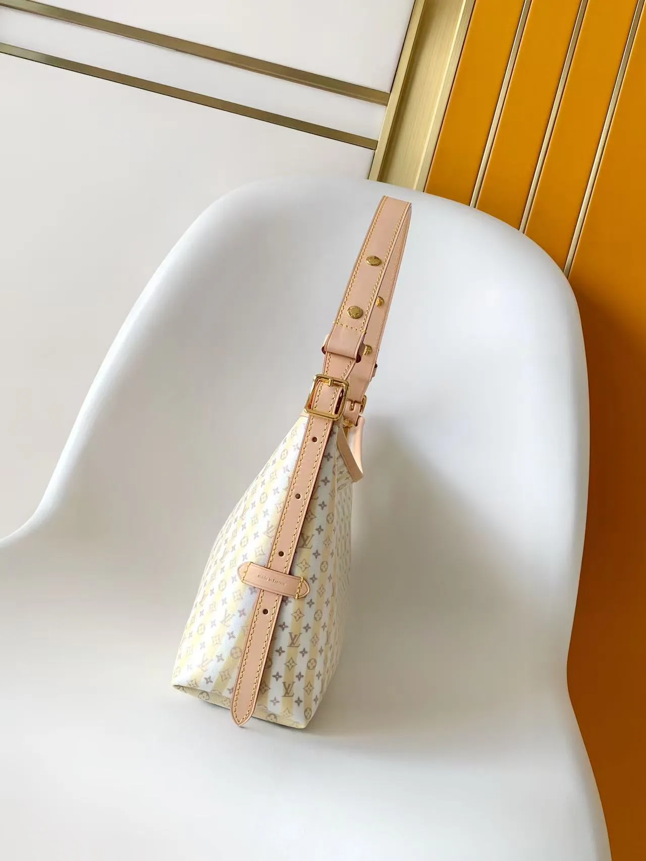 Классические Сумки Женские Louis Vuitton 17806358