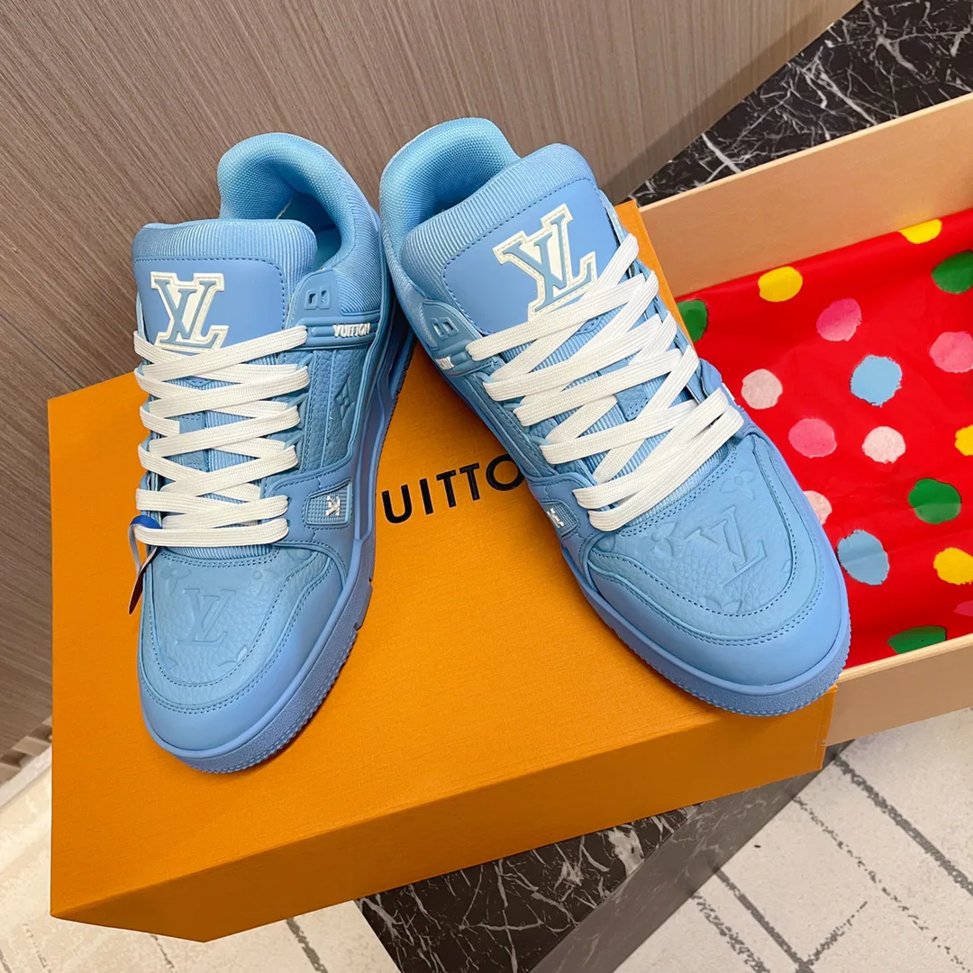 Кроссовки Женские Louis Vuitton 3470500