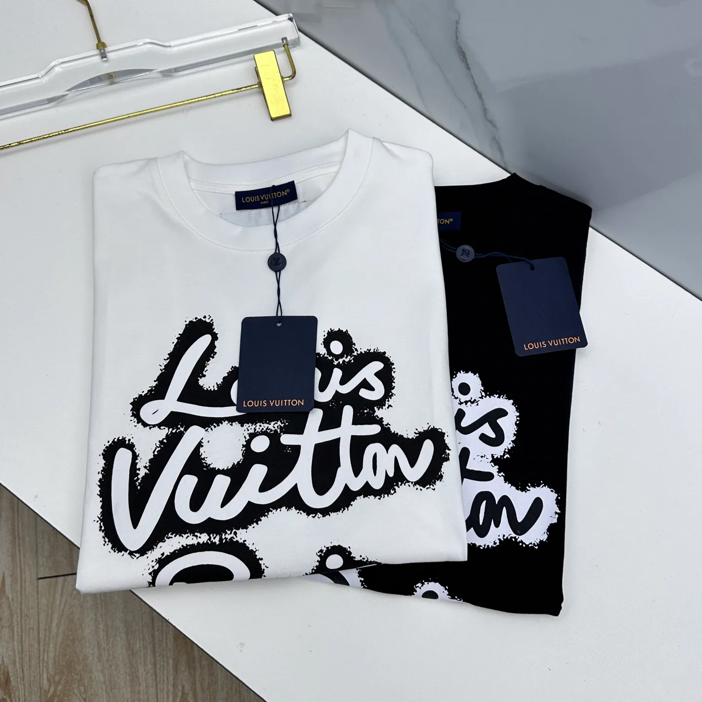 Футболки Женские Louis Vuitton 1635378