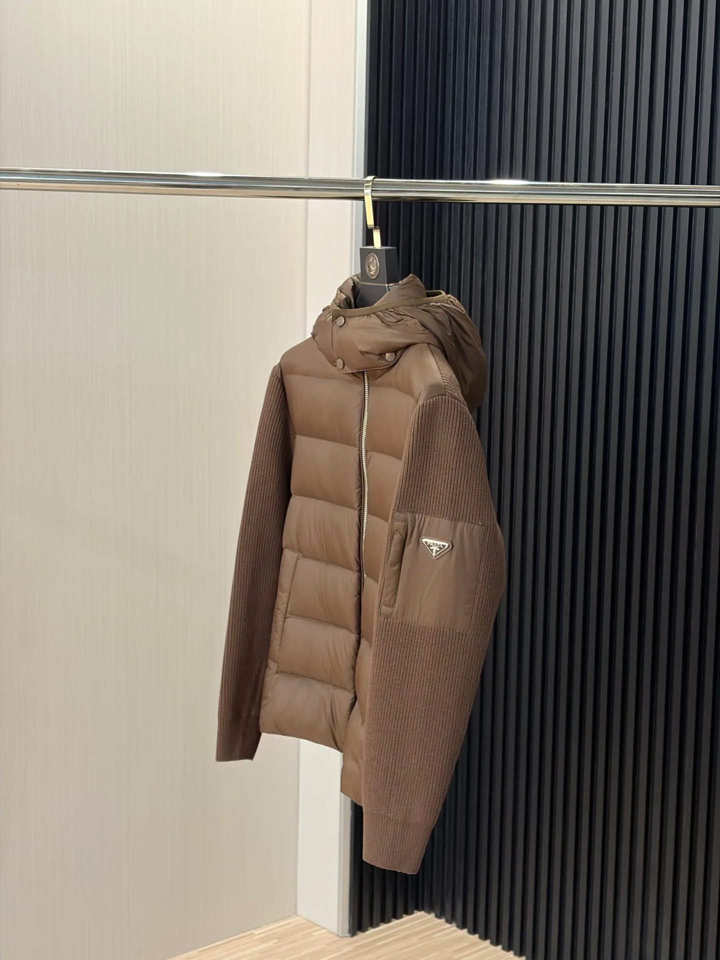 Куртки И Пуховики Женские Prada 18391742