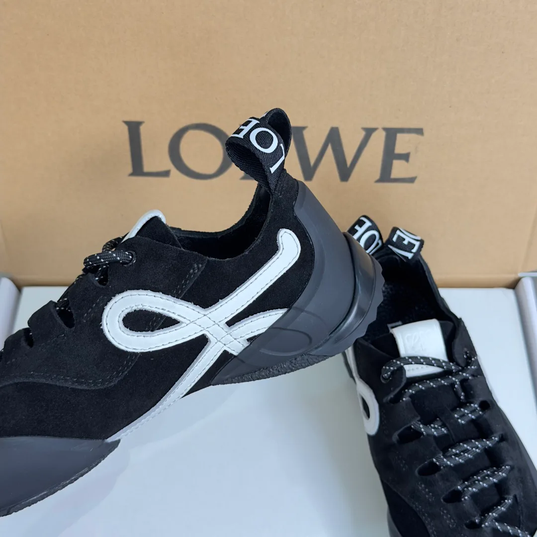 Кроссовки Женские Loewe 12701172