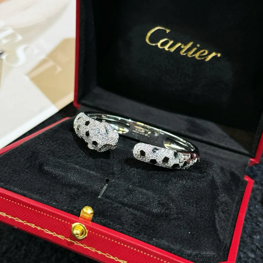 Бижутерия Cartier 24524