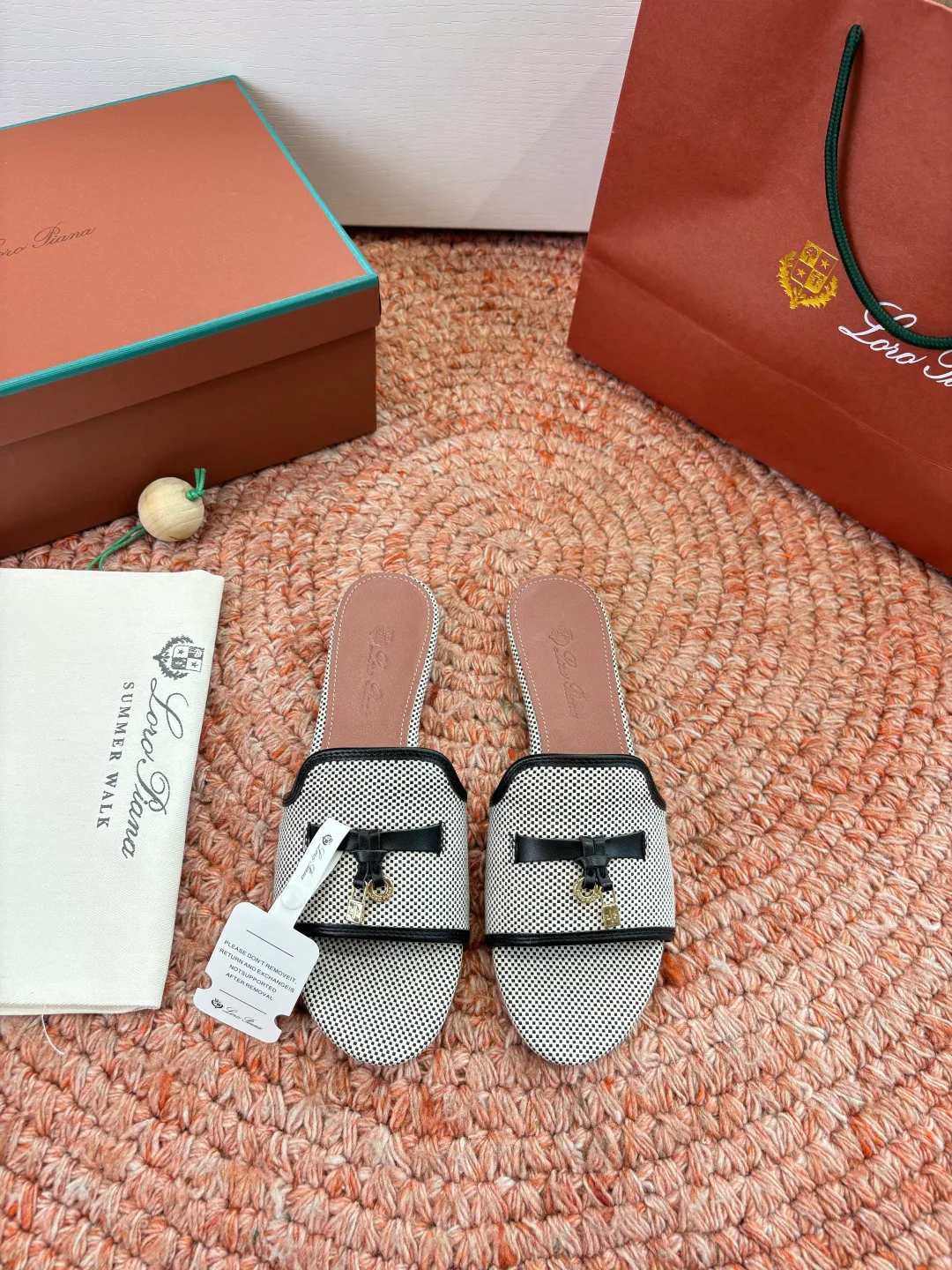 Шлепанцы Женские Loro Piana 11745828