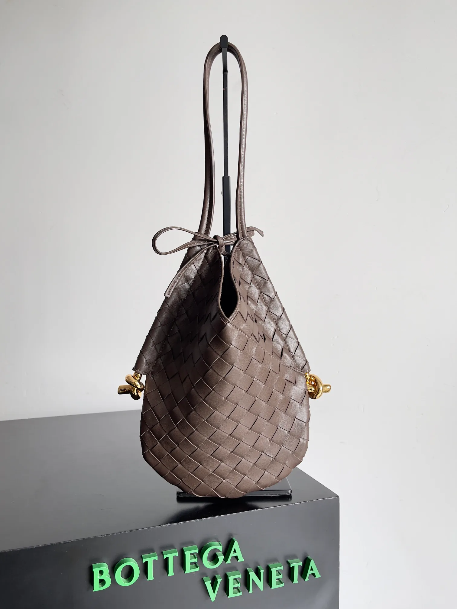 Классические Сумки Женские Bottega Veneta 11555529