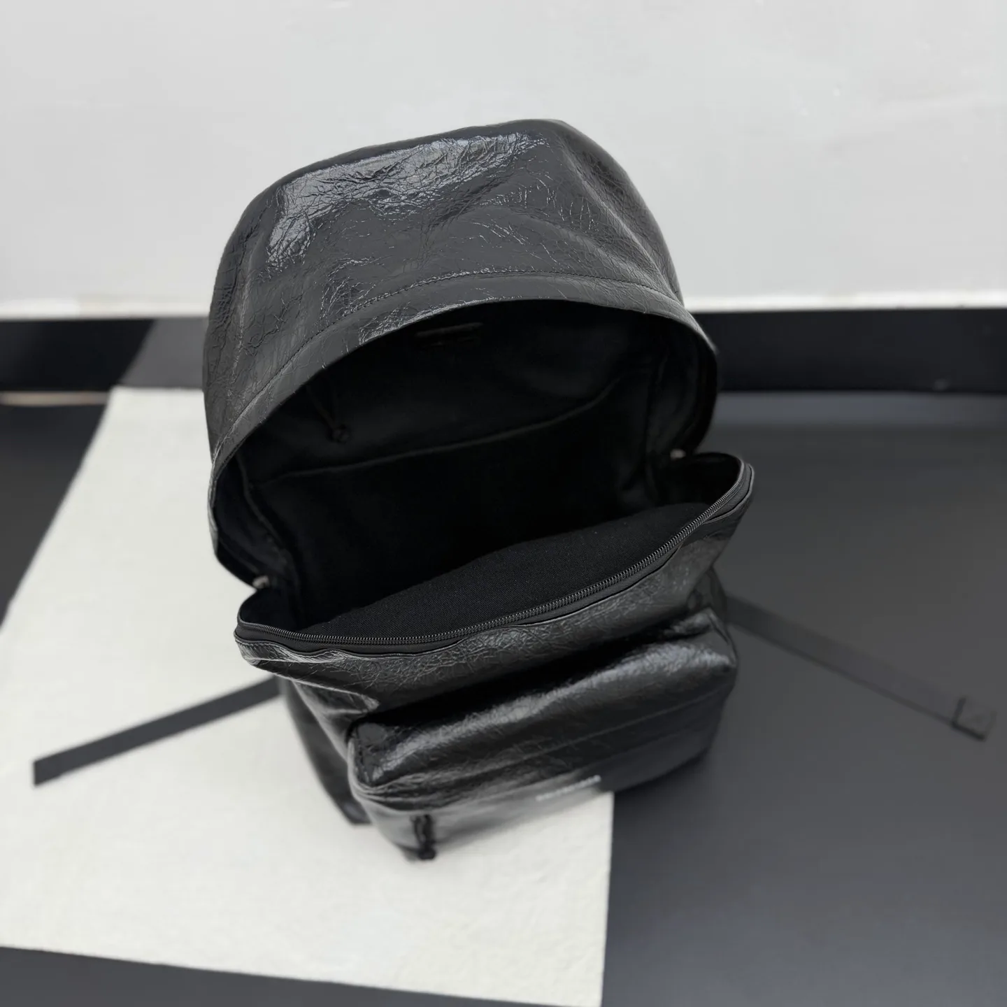 Рюкзаки Мужские Balenciaga 17461102