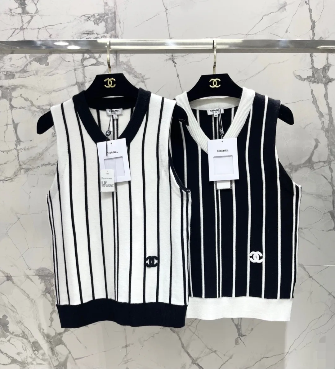 Жилеты Женские Chanel 18138579