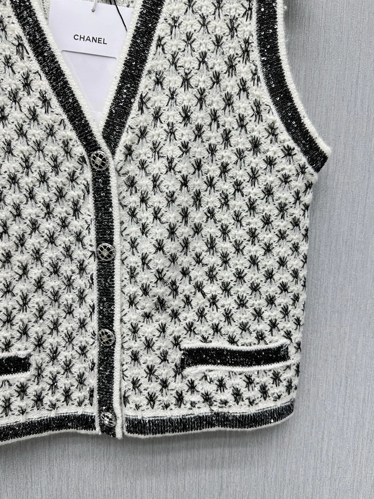 Жилеты Женские Chanel 12666037