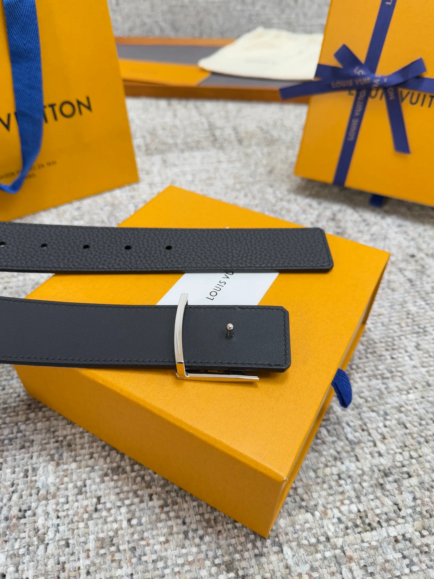 Ремни Louis Vuitton 11248576