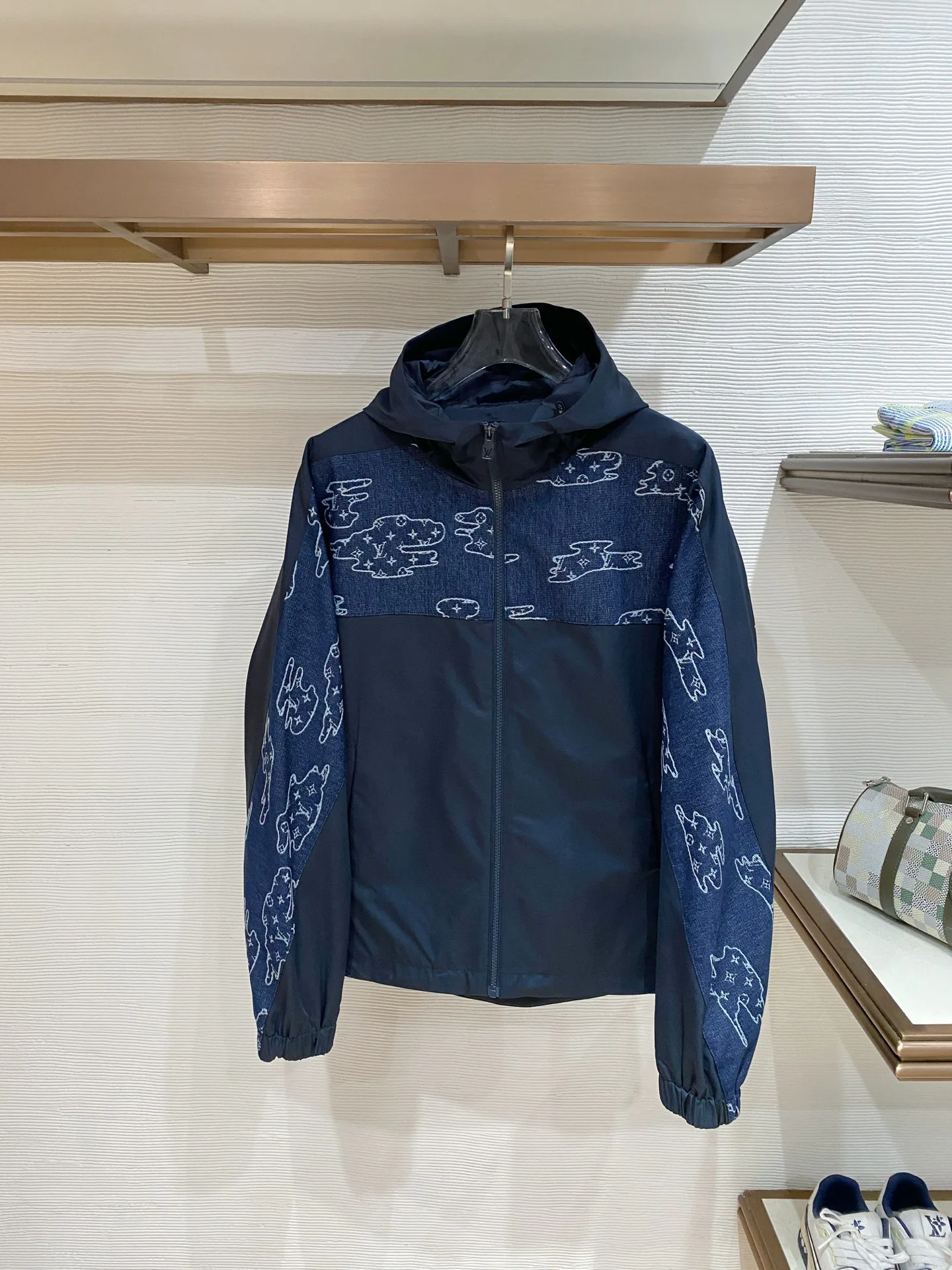 Куртки И Пуховики Мужские Louis Vuitton 10271846