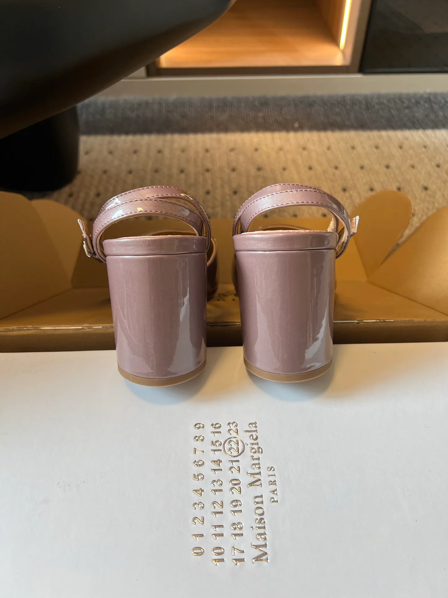 Босоножки Женские Maison Margiela 17686645