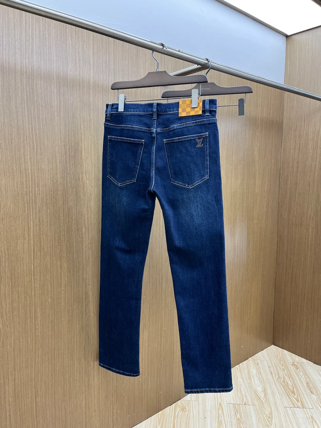 Джинсы Женские Louis Vuitton 11632739