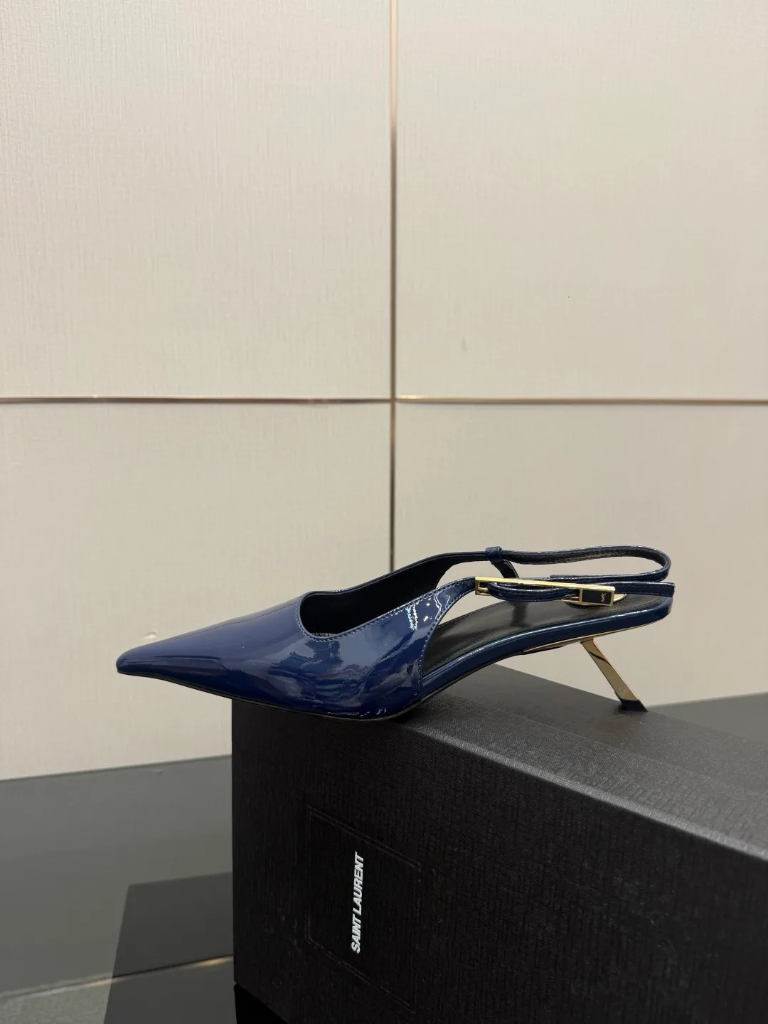 Туфли Женские Saint Laurent 2597112