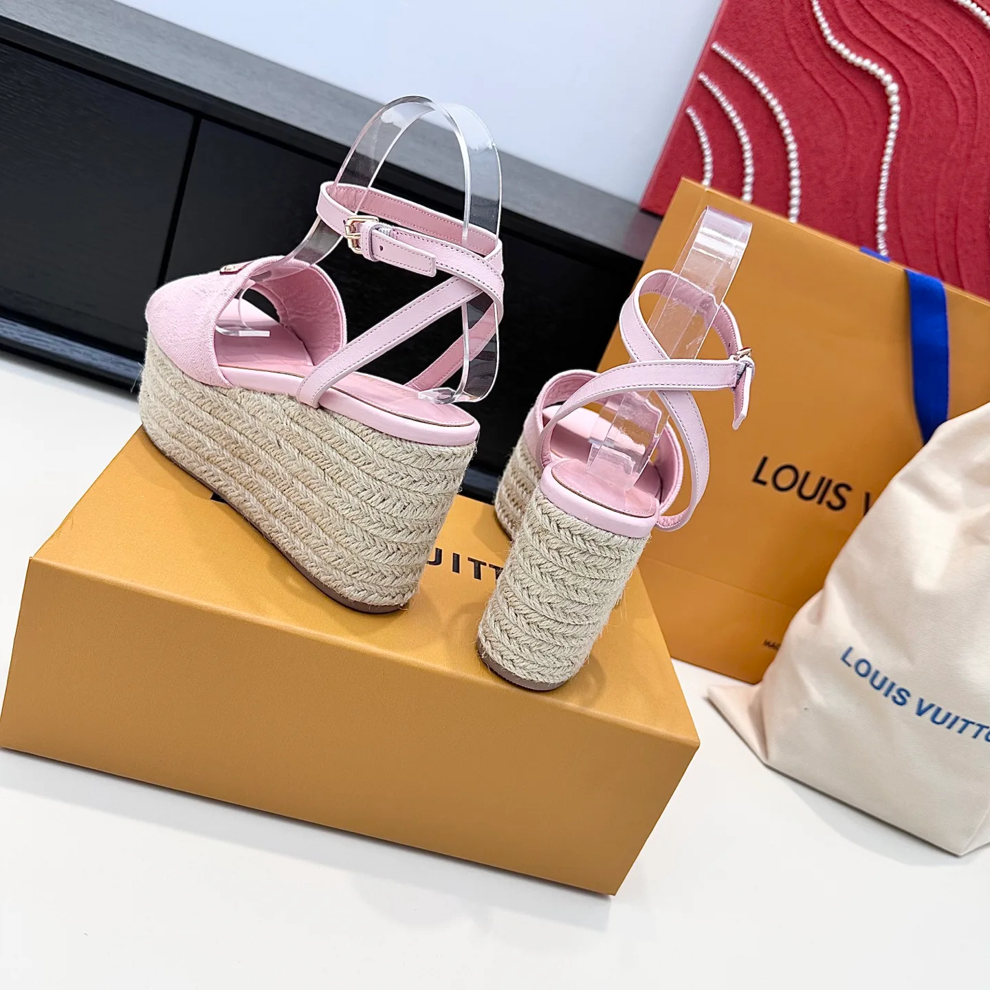 Сандалии Женские Louis Vuitton 11566081