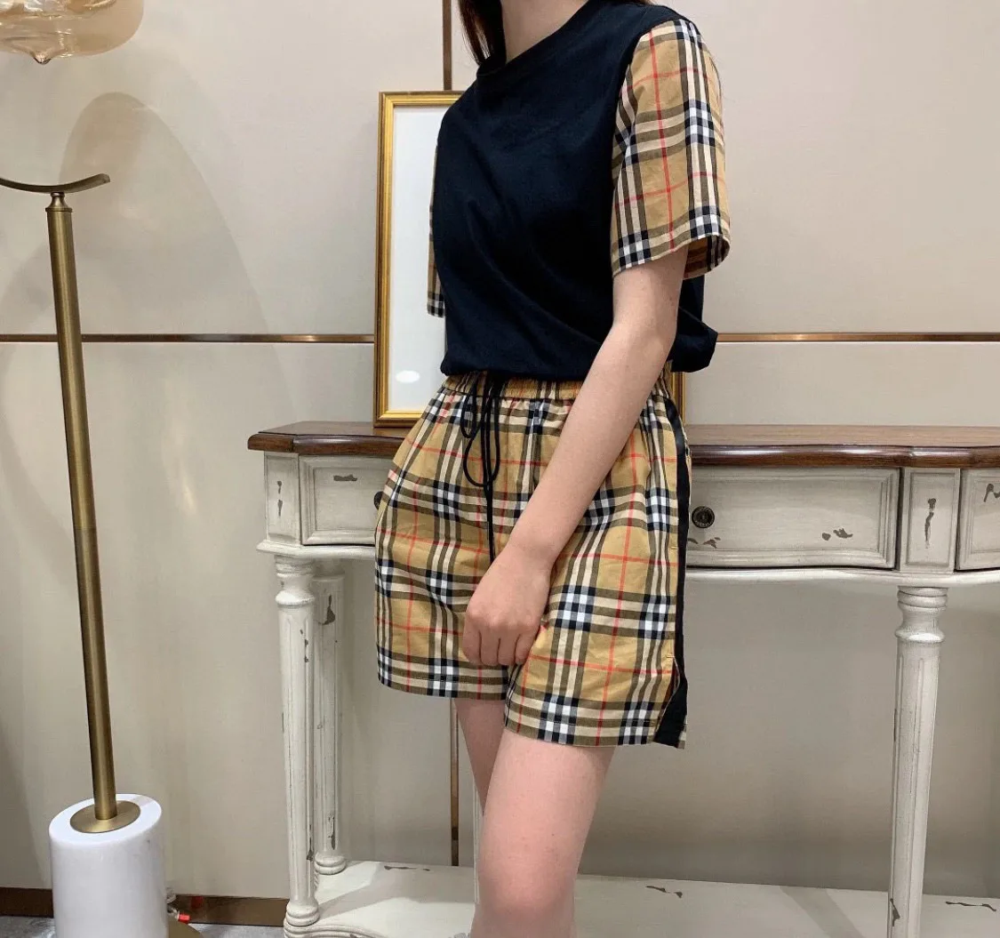 Шорты Женские Burberry 11358103