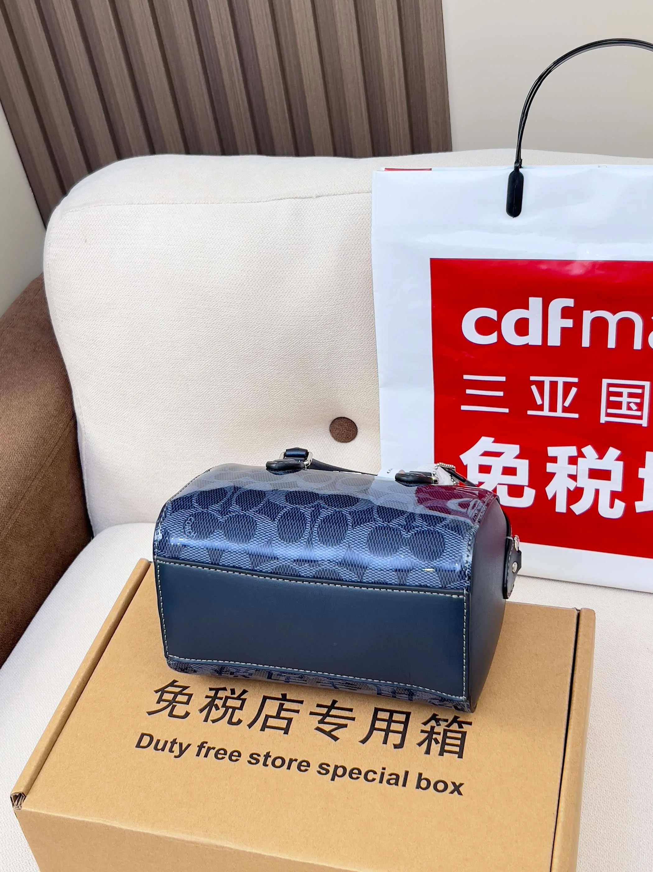 Классические Сумки Женские Coach 13332217