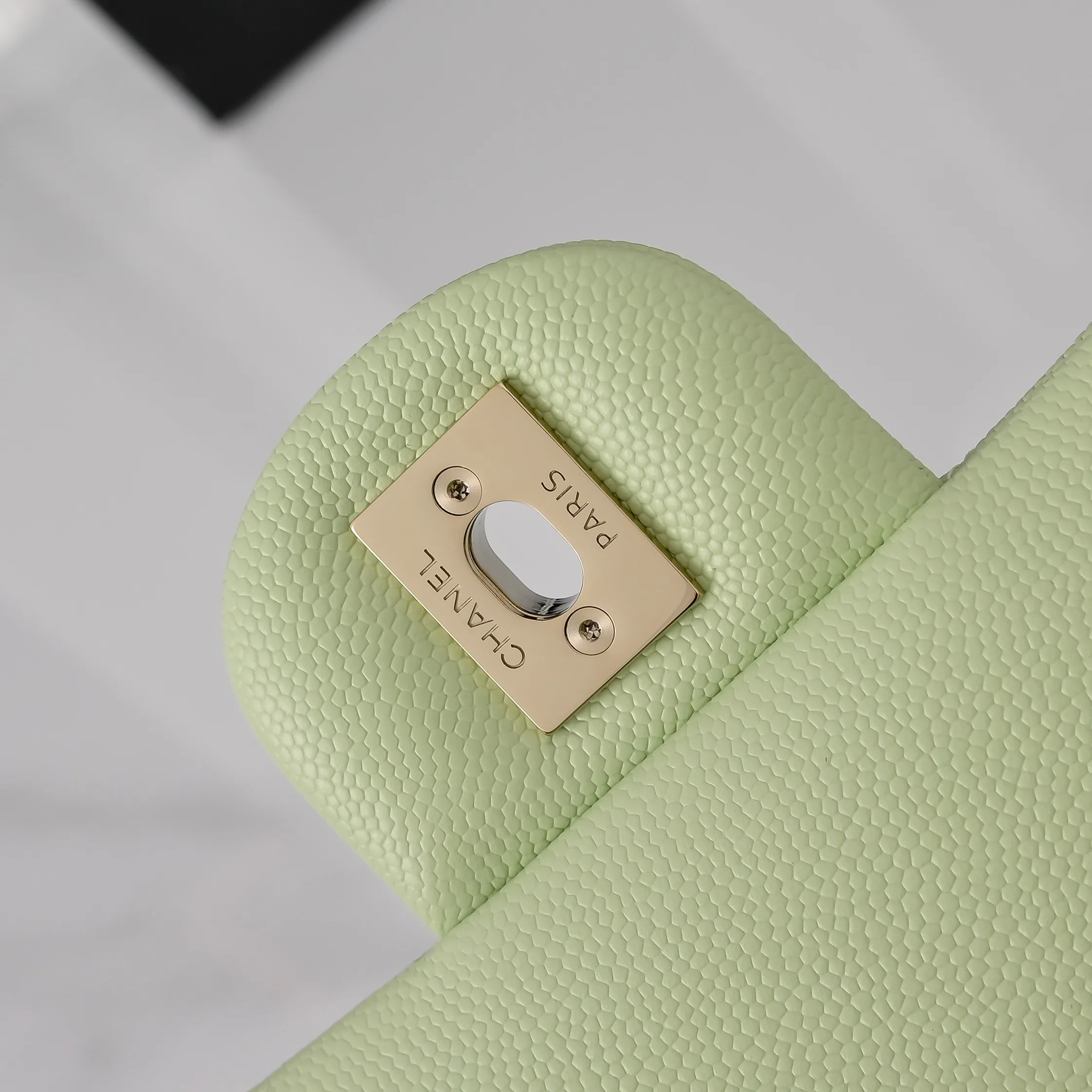 Классические Сумки Женские Chanel 18147973