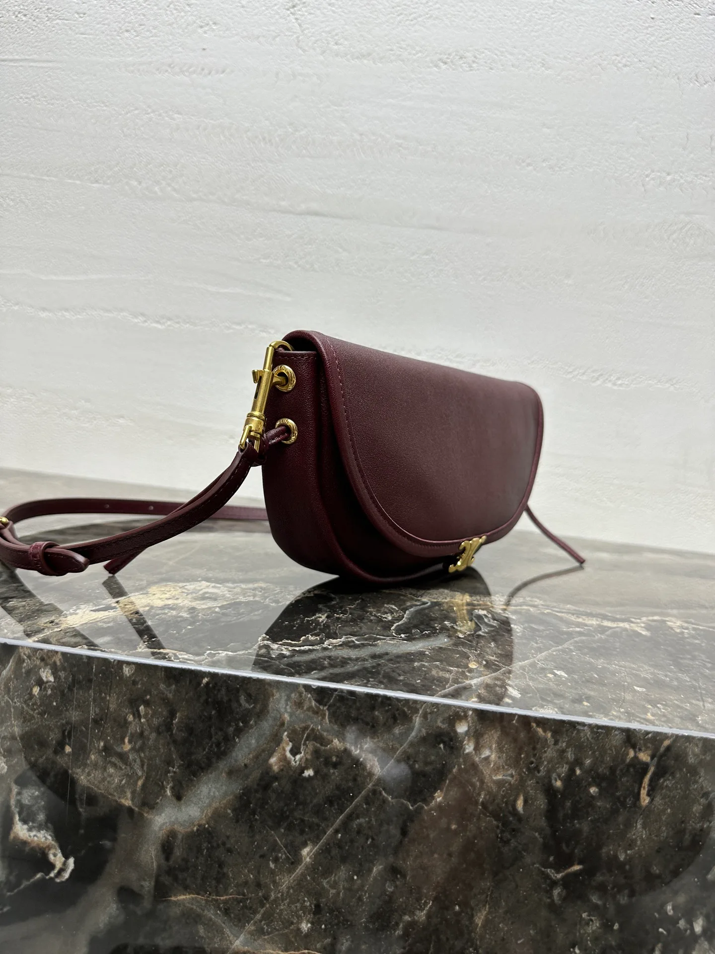 Классические Сумки Женские Celine 11883262