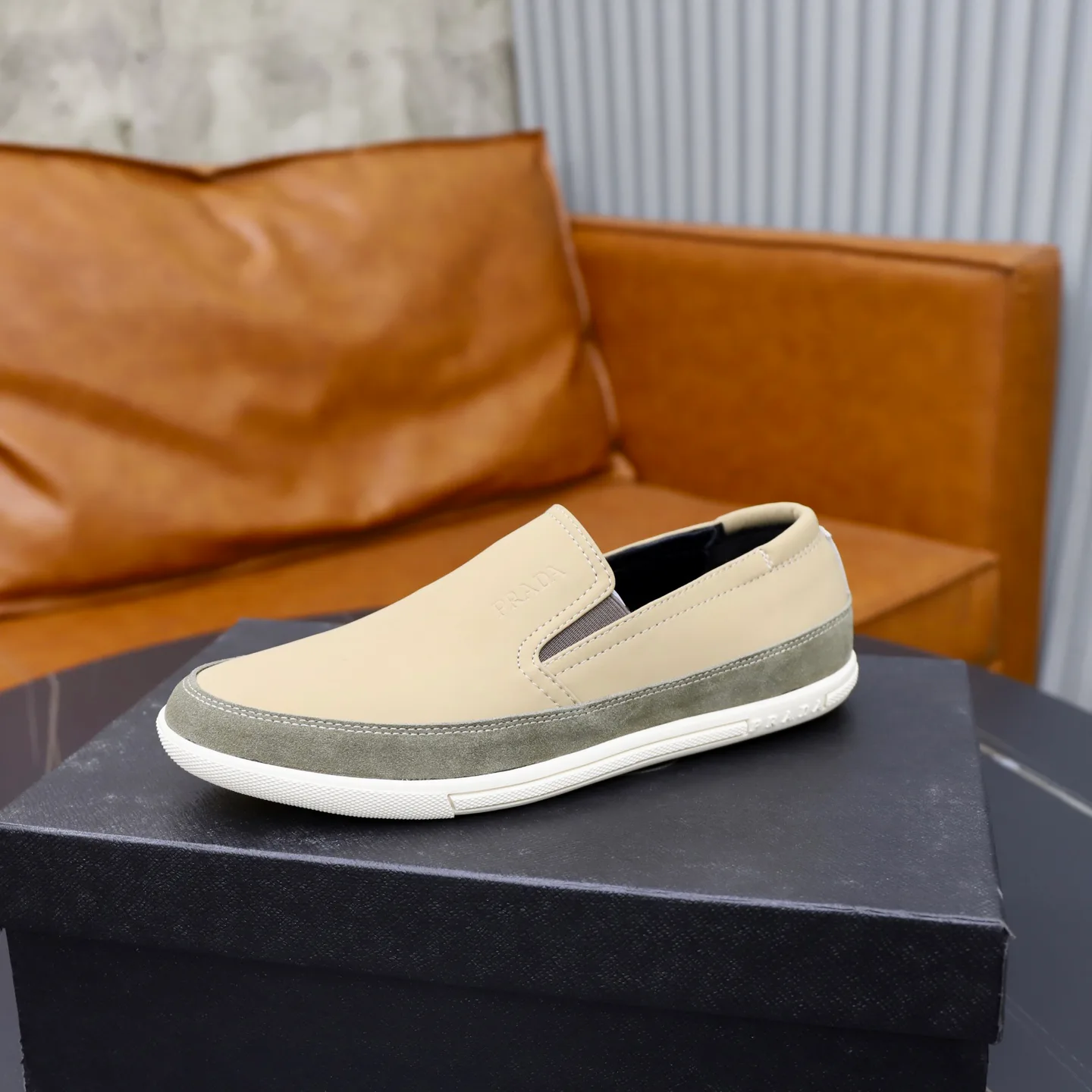 Кроссовки Мужские Prada 13563467