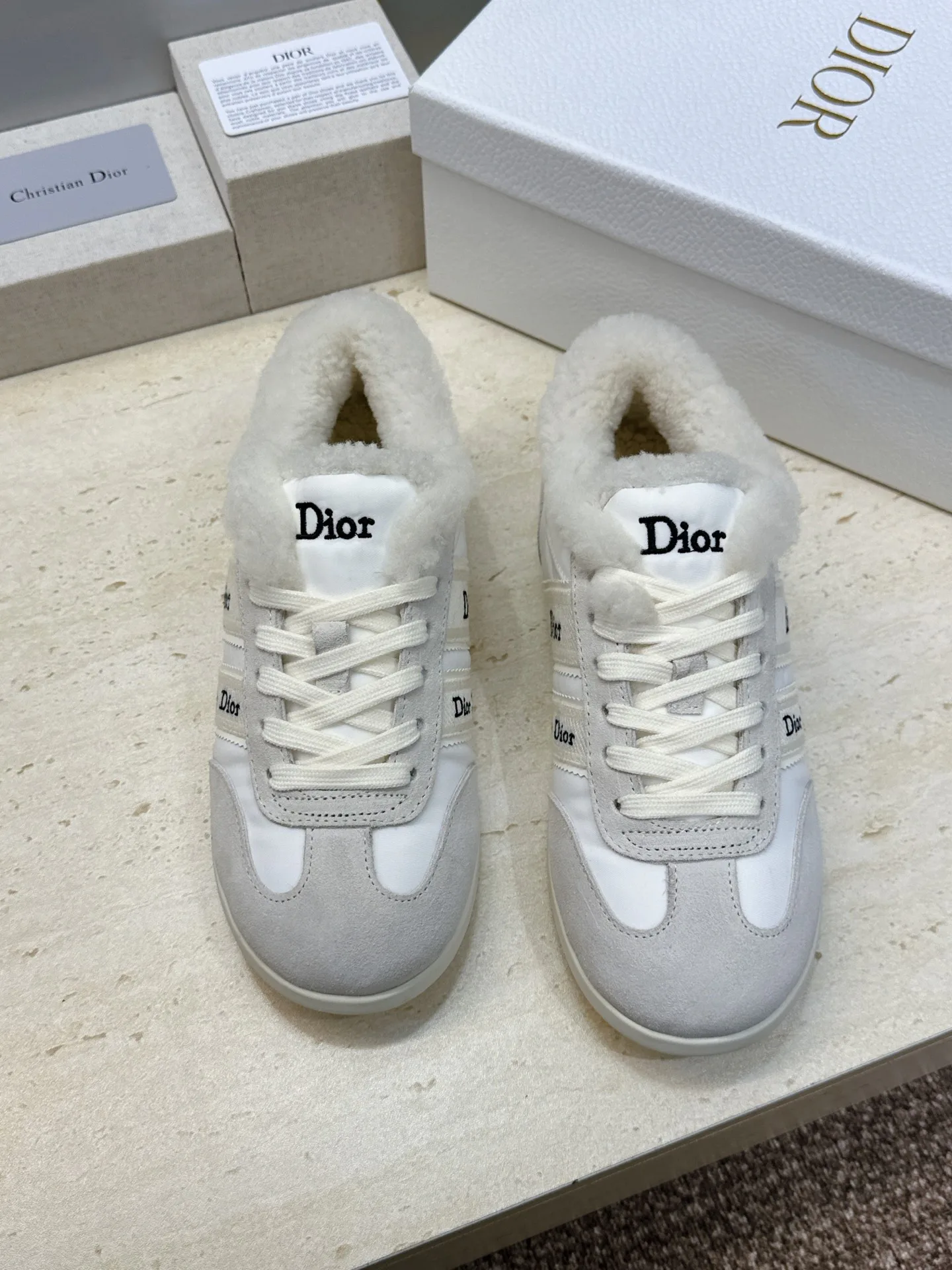Кроссовки Женские Christian Dior 18247833