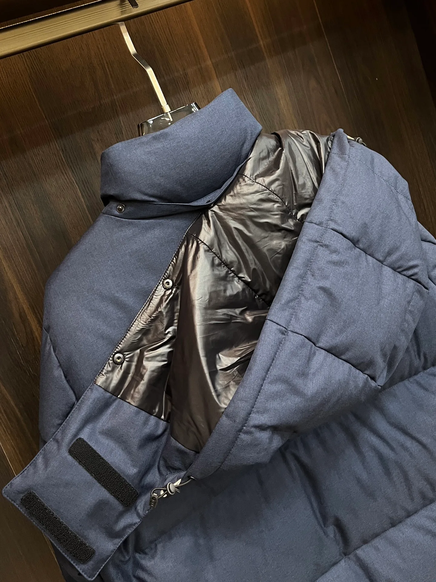 Куртки И Пуховики Женские Moncler 18971800