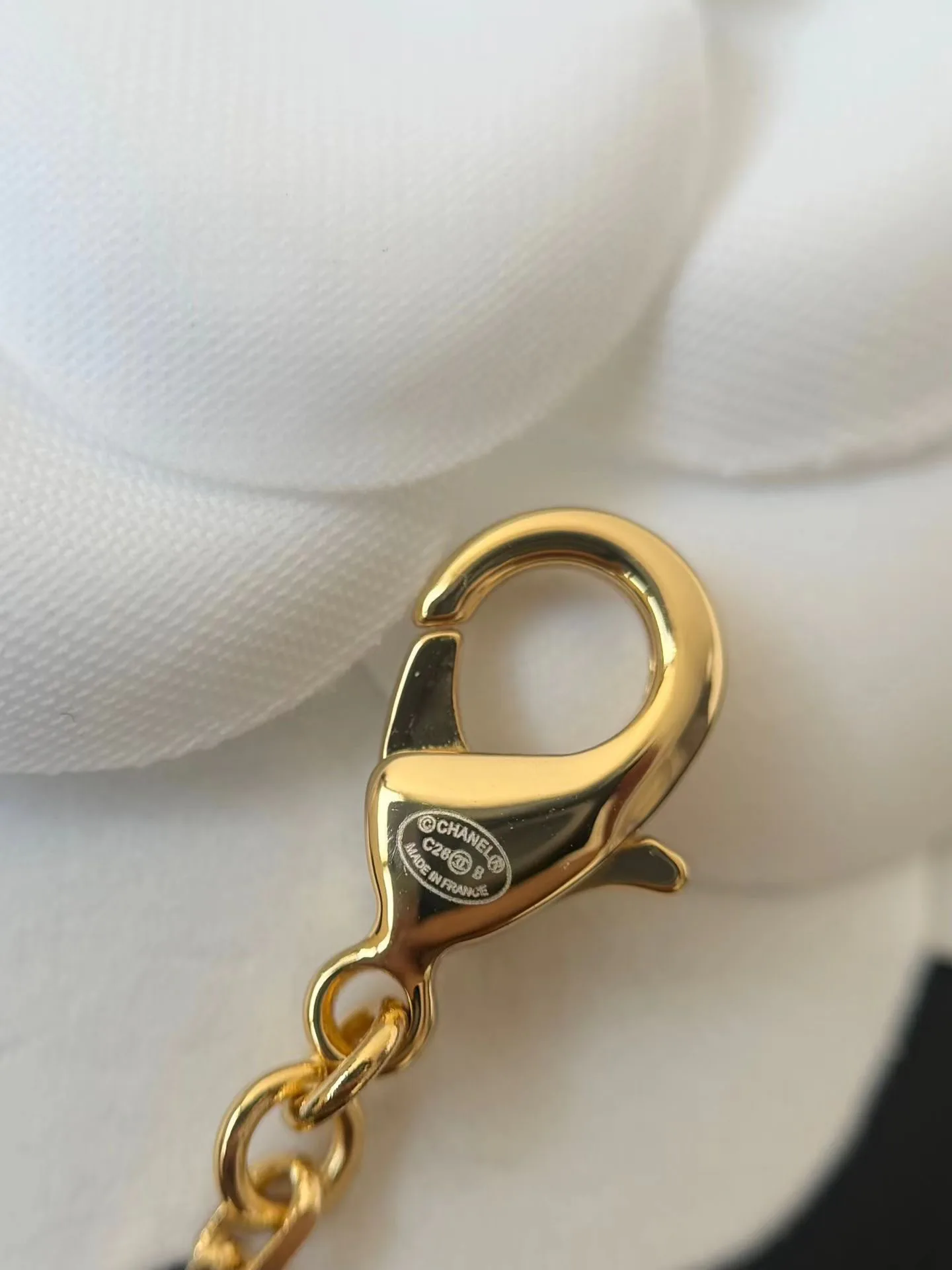 Бижутерия Chanel 18122708