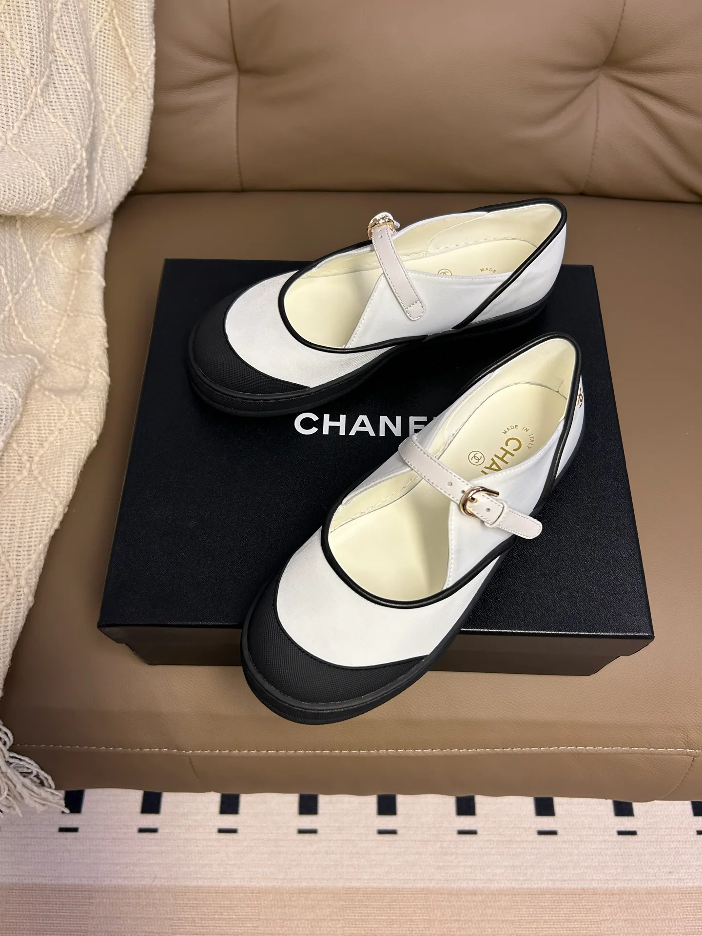 Туфли Женские Chanel 17510568
