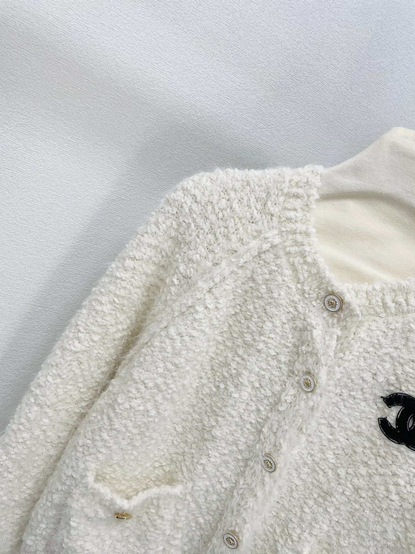 Куртки И Пуховики Женские Chanel 474829