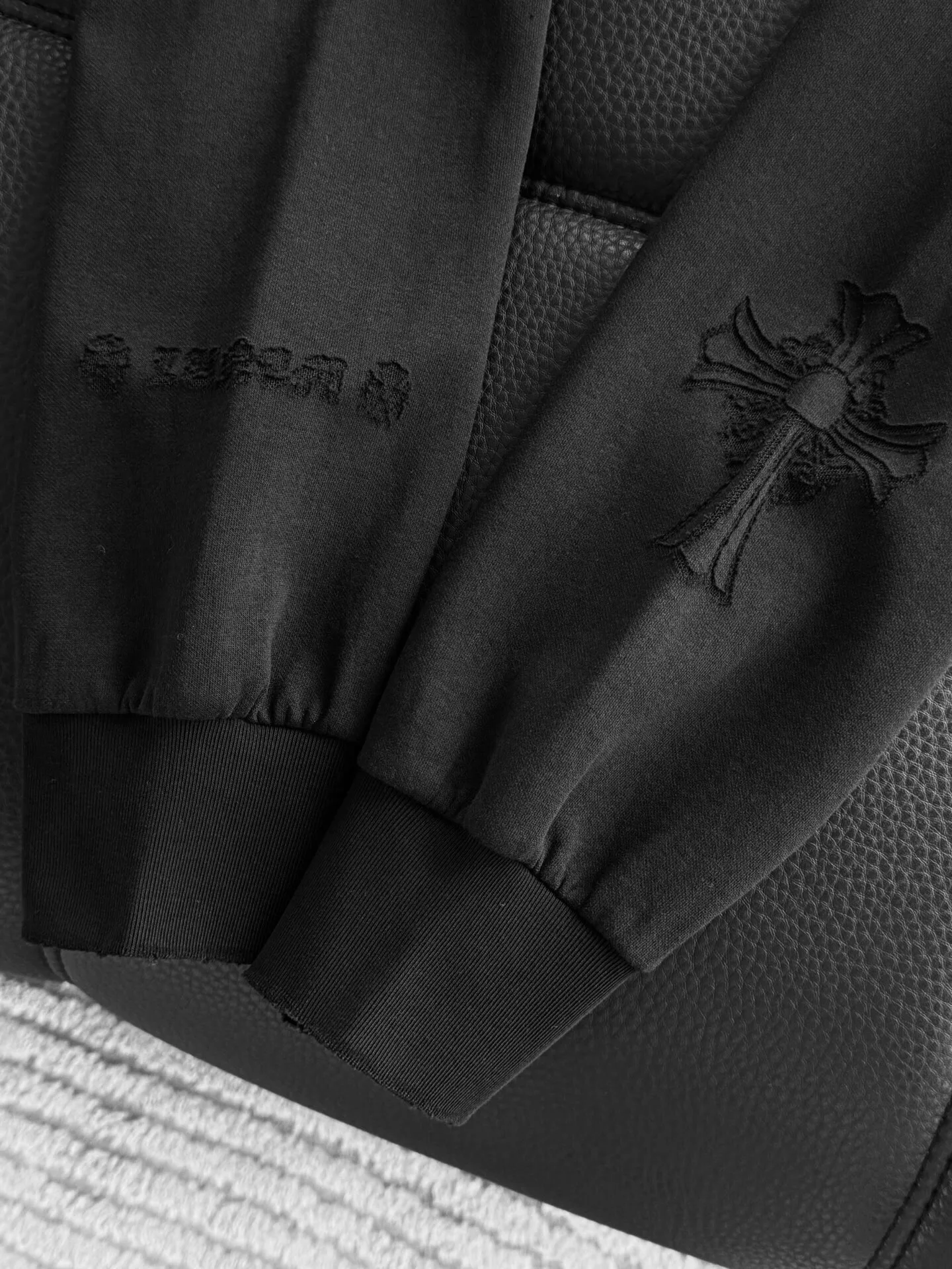 Лонгсливы Мужские Chrome Hearts 787735