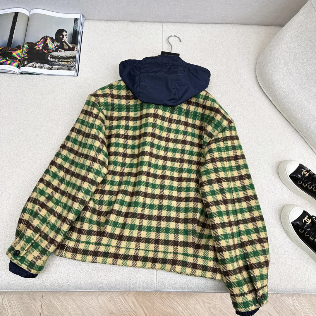 Куртки И Пуховики Женские Miu Miu 5041809