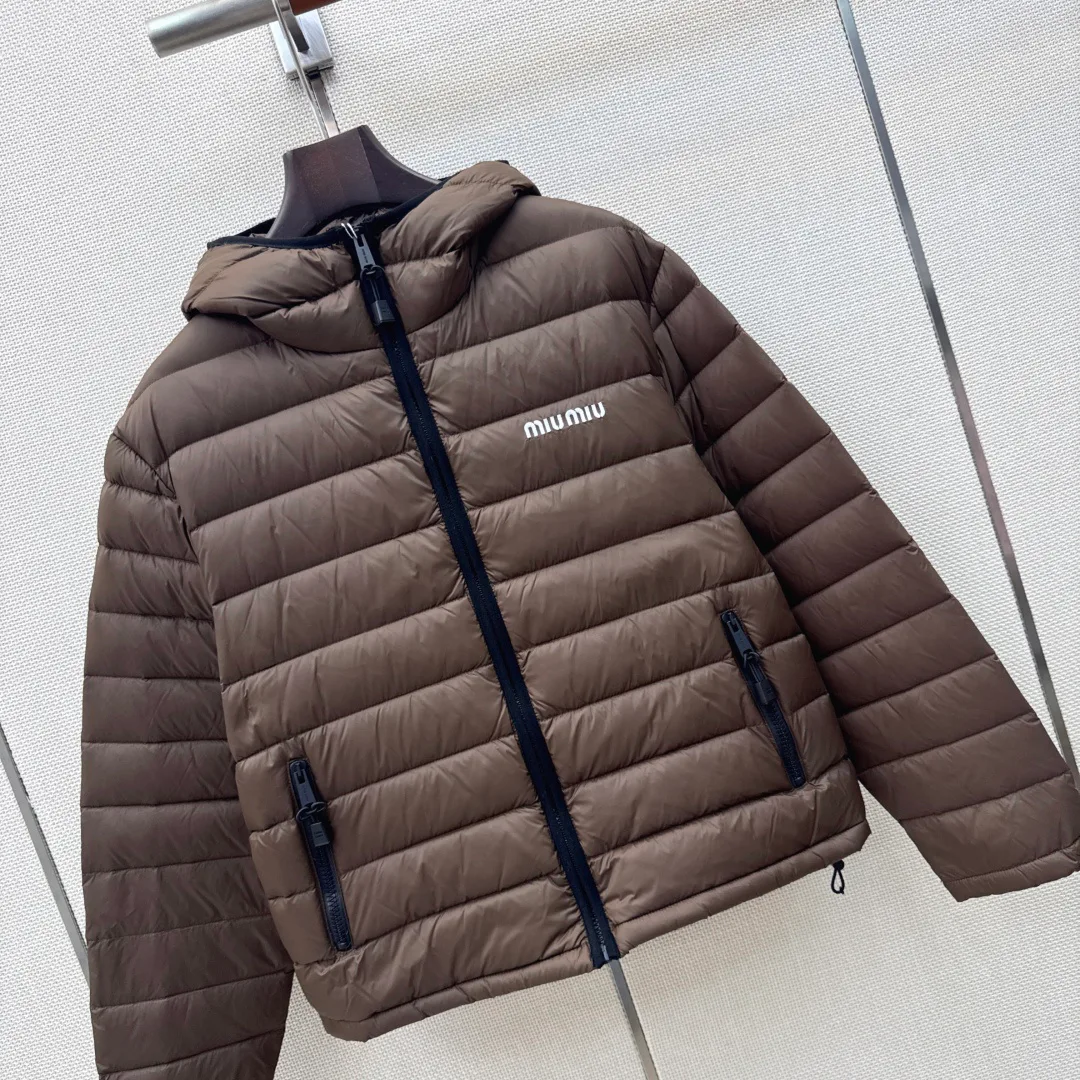 Куртки И Пуховики Женские Miu Miu 18398187